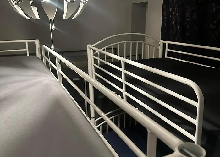 Vandrerhjem Shared Male