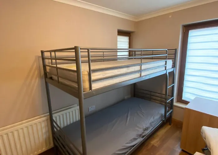 Shared Male Хостел